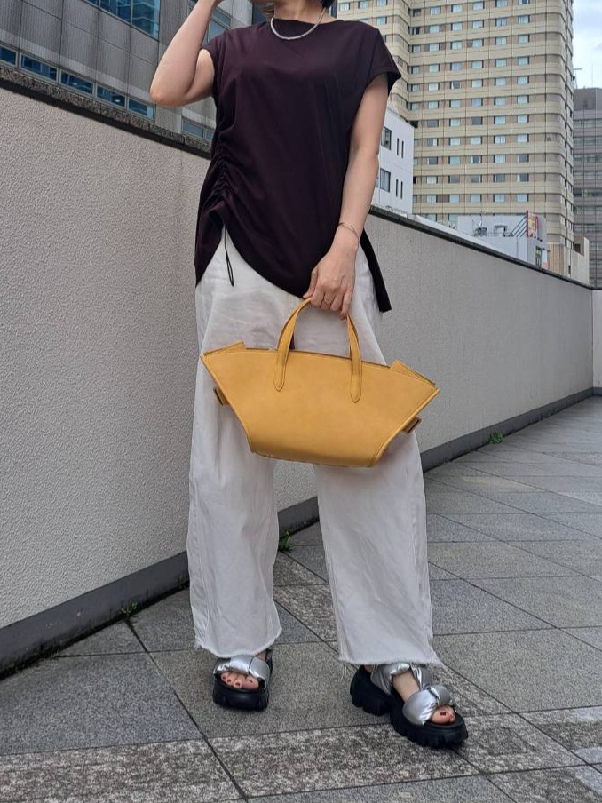 二子玉川ライズ店】GIANNI CHIARINI SUPERLIGHT tote bag | Scrap Book